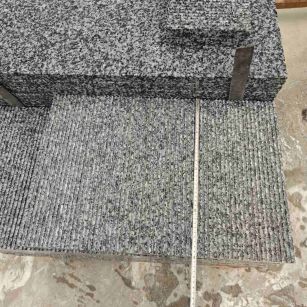 西藏芝麻黑拉丝面