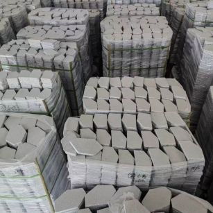 西藏芝麻白石材冰裂纹，碎拼。