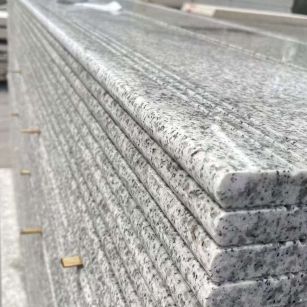 西藏芝麻白楼梯踏步 花岗岩楼梯板材