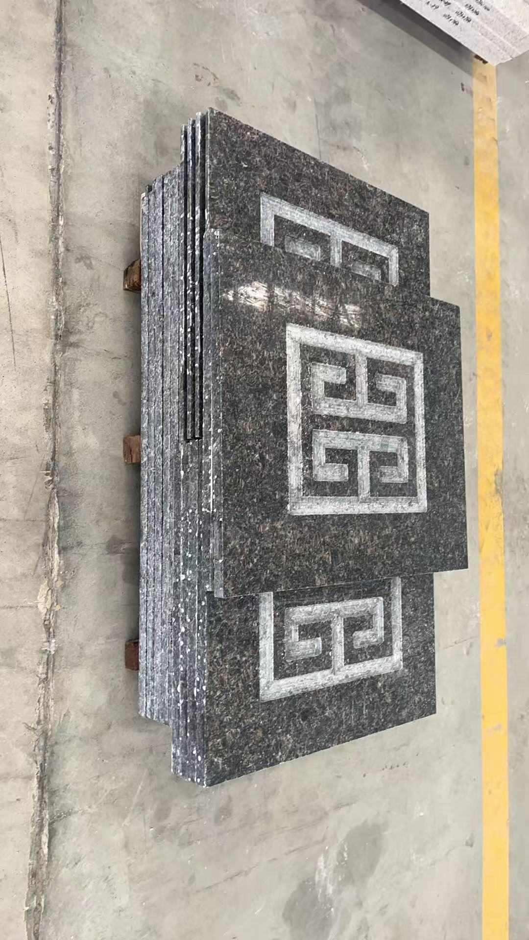 西藏英国棕回纹雕刻版